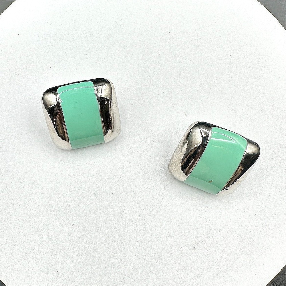 VTG Mint Green Enamel Square Stud Earrings Silver Tone Retro Geometric Jewelry